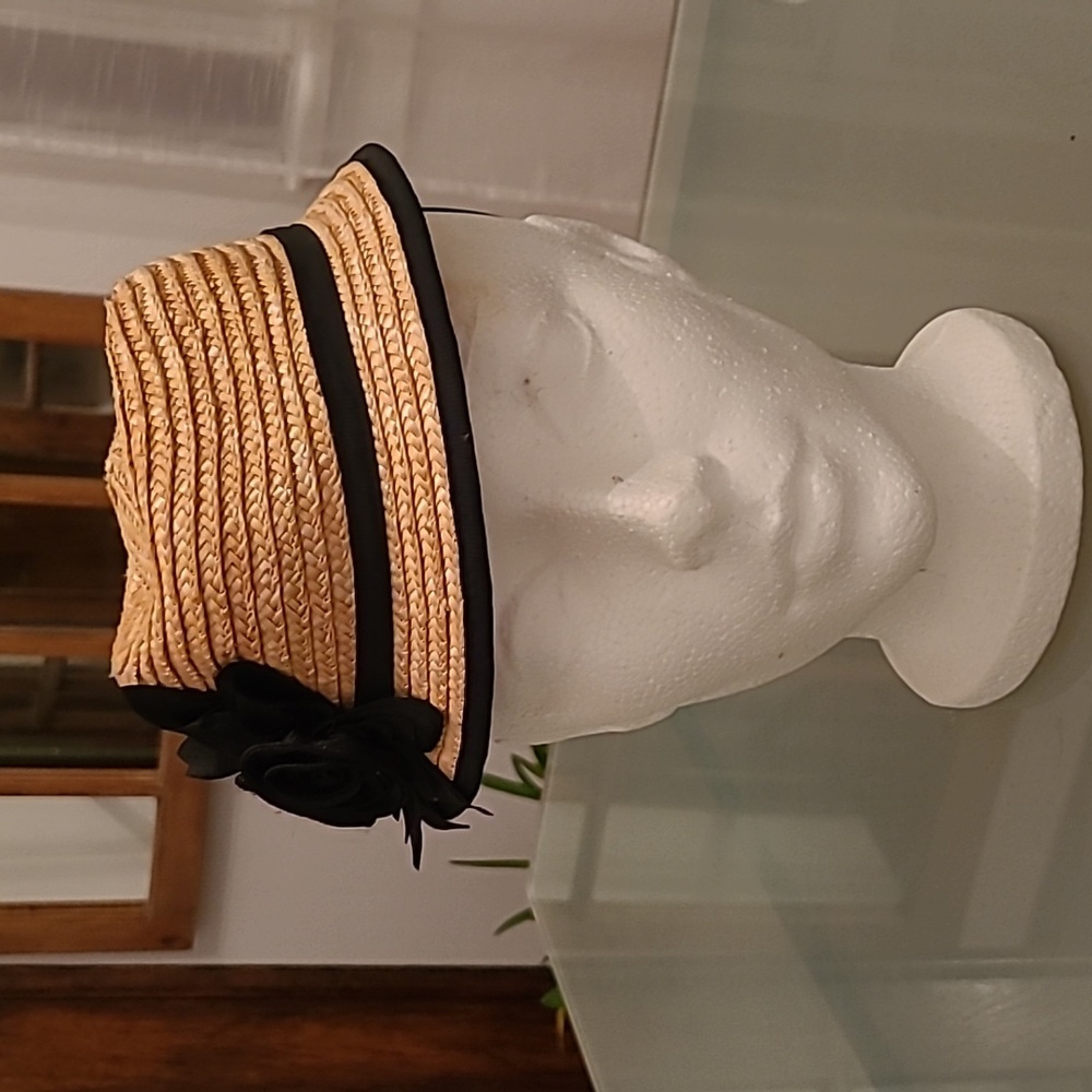 Ladies hat